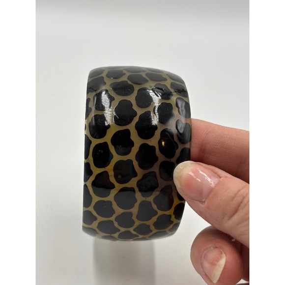 Chunky BangleBakelite Bracelet Yellow Gold Tone Black Spots Dome Shaped, holiday - Picture 5 of 8